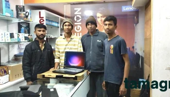 Om Computer Vaijapur - Raod
