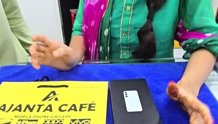 Ajanta Electronic Smartcafe -  Mobile Phone - Alibag