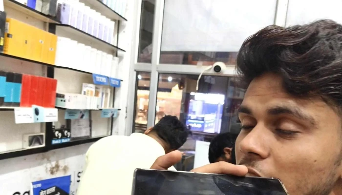 Alwar Mobile Point -  Cell Phone Store - Punhana, Karaira Punahana
