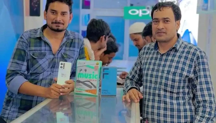Alwar Mobile Point -  Inside - Punhana, Karaira Punahana