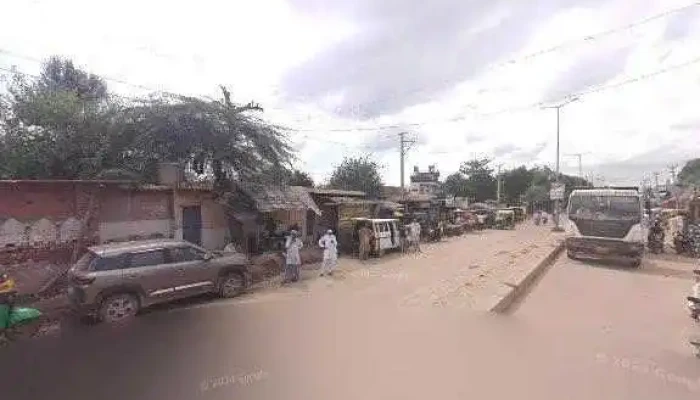 Azizia Urdu Computer Punhana -  Street View 360deg - Punhana, Cinma