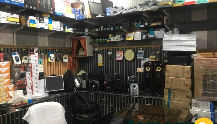 Dhawan Computers -  Inside - Radaur