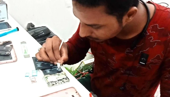 Diamond Mobile Point -  Cell Phone Store - Punhana