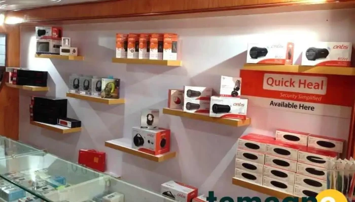 Ezee Computer Shoppee -  Inside - Akola