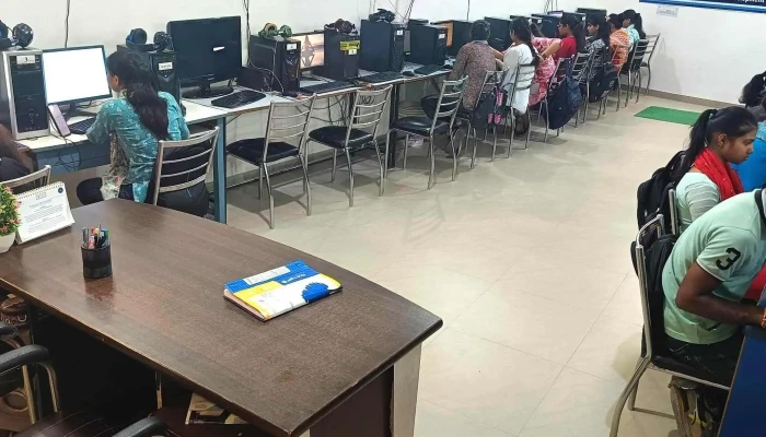 Hartron Skill Centre Narnaul 136 -  Education Center - Narnaul