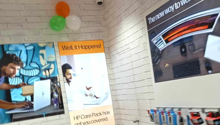 Hp World -    Lodha Xperia Mall Area - Kalyan, Thane