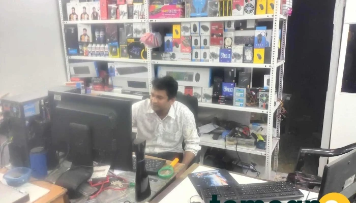Hussain Computers Sales and Service - Opp. Rythu Bazar Road