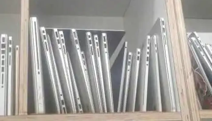 J R Laptop Shop -  All - Navi Mumbai