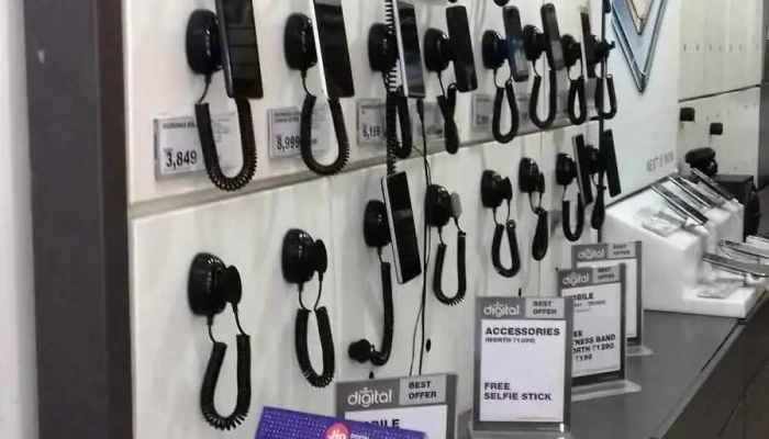 Jio Store -  Inside - Rohtak