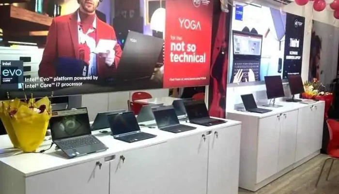 Lenovo Exclusive Store -    Mangla Computers Inside - Kurukshetra