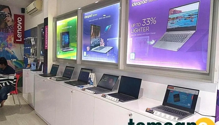 Lenovo Exclusive Store - Cyber Peripherals - Road