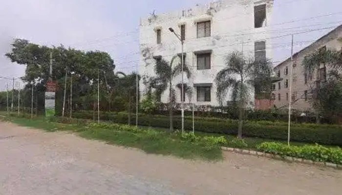 Munger Infotech -  Street View 360deg - Zirakpur, Sanauli