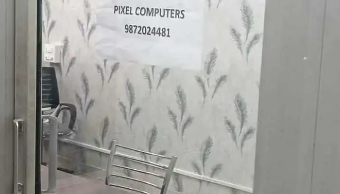 Pixel Computers -  Inside - Panchkula