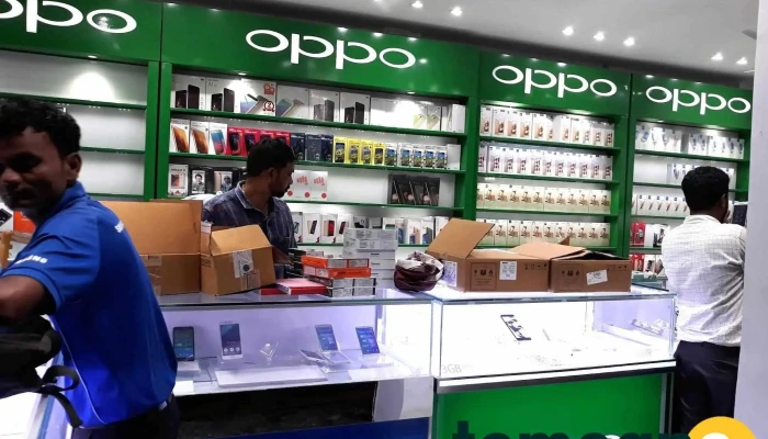 Rekha Electronics -  By Owner - Akola
