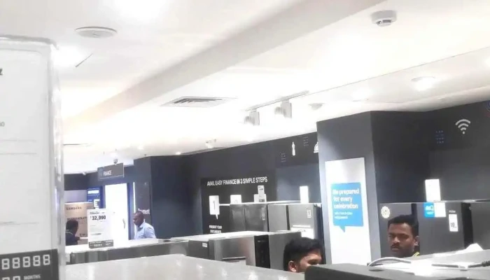 Reliance Digital -  Inside - Pune, Pimpri-chinchwad