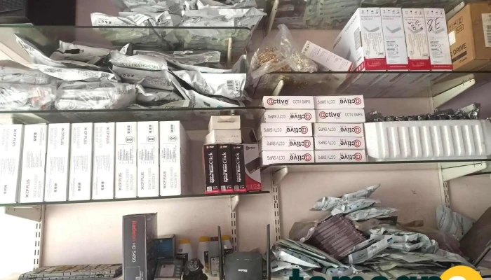 Sant Laptop Repairing Point -  By Owner - Ladwa