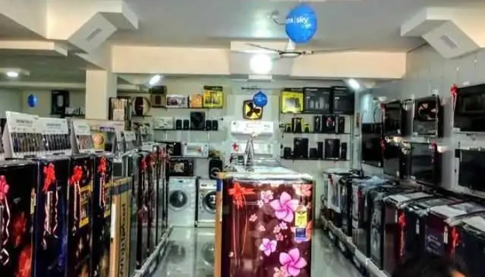 Shri Prasad Electronics -  Electronics - Gadhinglaj