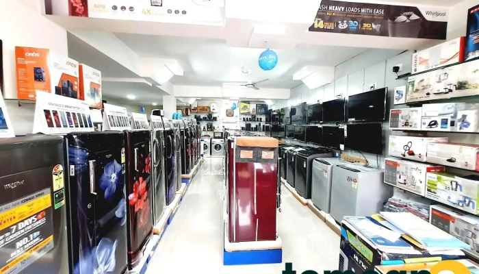 Shri Prasad Electronics -  Inside - Gadhinglaj