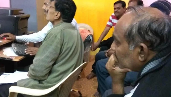 Swarup Computer Xerox Centre Inside - Akot