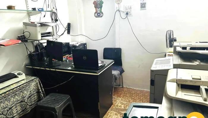 Techzone online - Azad Rd